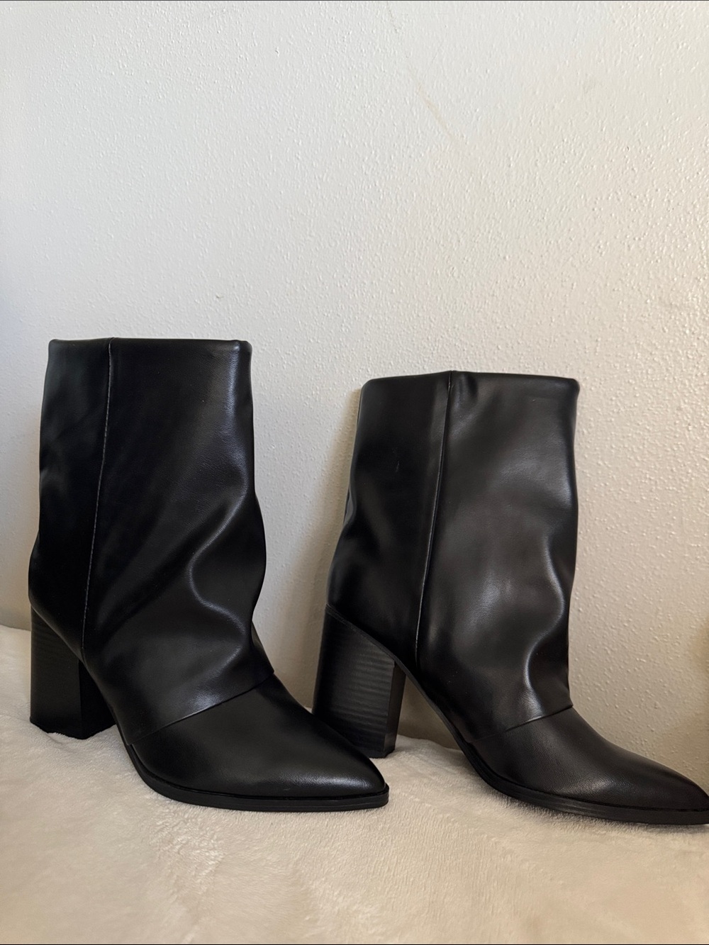 Nine West Black Mid-Calf Pointed Toe Block Heel Boots